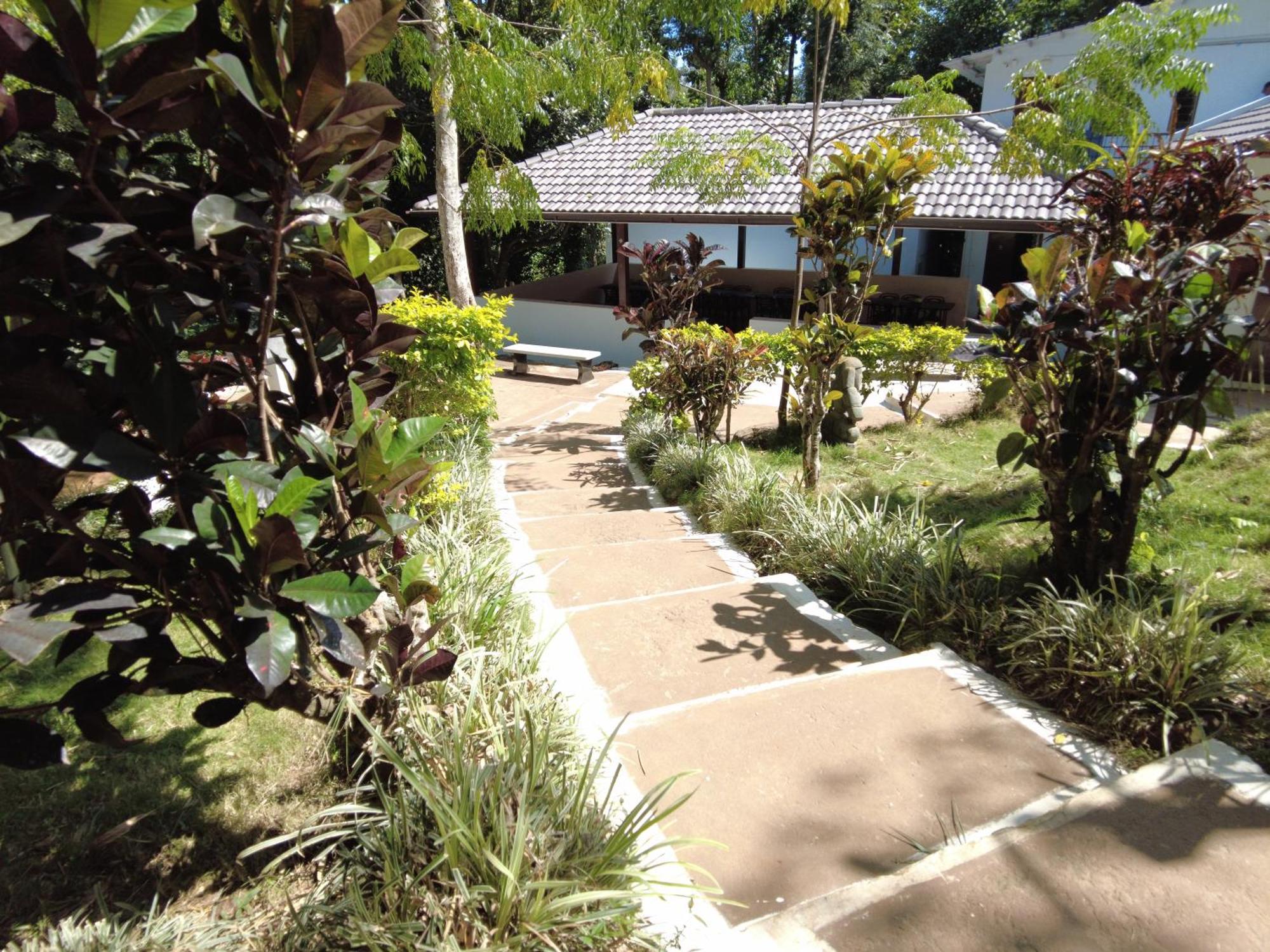 Seattle Garden Resort - Kollihills Экстерьер фото